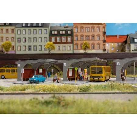 Auhagen 13349 - Dworzec autobusowy