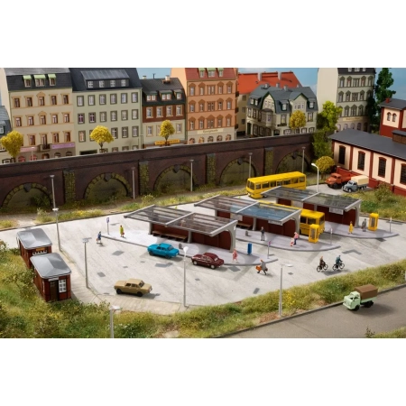 Auhagen 13349 - Dworzec autobusowy