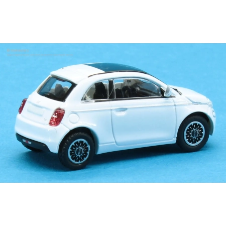 Brekina 870561 - Fiat 500e, biały, 2022