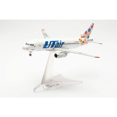 Herpa 572897 - UTair Express Sukhoi Superjet 100 - RA-89033