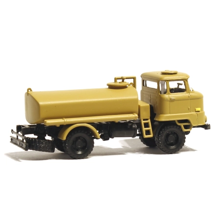 Herpa 020 - IFA L60  cysterna 