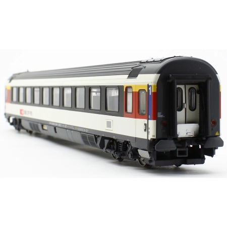 L.S. Models 47378 - Wagon pasażerski 1 kl. SBB