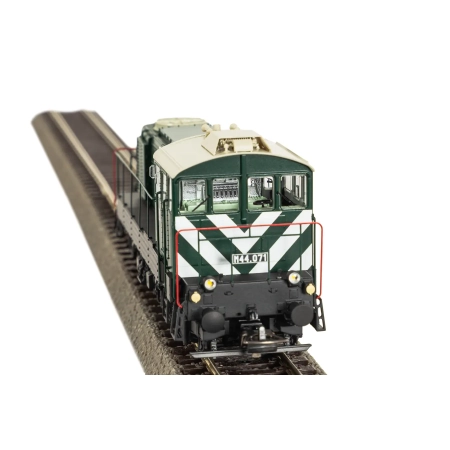 Piko 52380 - Spalinówka M44 MAV III, z gniazdem Plux22