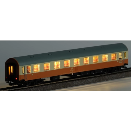 Robo 200111 - 8 wagonów w malowaniu 'Städteexpress', DR, ep.IV