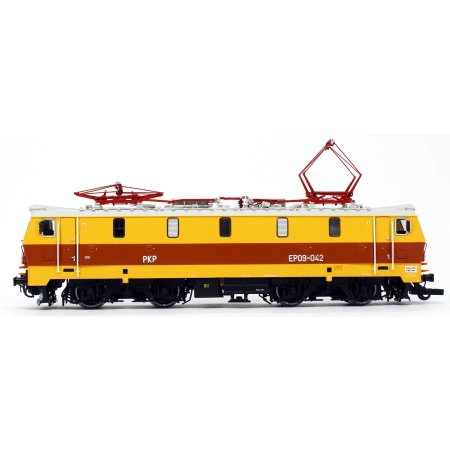 Schlesienmodelle 109020 - Elektrowóz PKP Cargo EP09-042 - ZT Warszawa