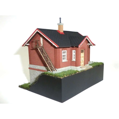 Igra 150009 - Dom strażnika kolejowego typ 2, 65 x 80 x 73 mm