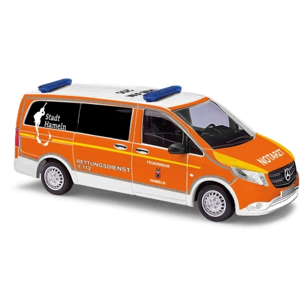 Busch 51182 - Mercedes-Benz Vito lekarz pogotowia ratunkowego Hameln, rok produkcji 2014