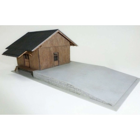 Igra 140011 - Szopa towarowa, 177 x 88 x 65 mm