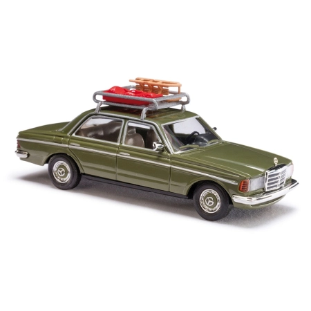 Busch 46865 - Mercedes-Benz W123