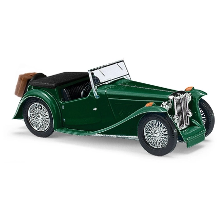 Busch 45901 - MG Midget TC kabriolet otwarty z bagażnikiem i walizką.