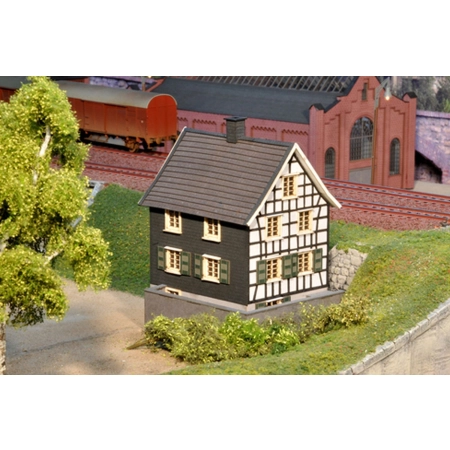 Joswood 23004 - Dom z muru pruskiego „Dahlhausen''