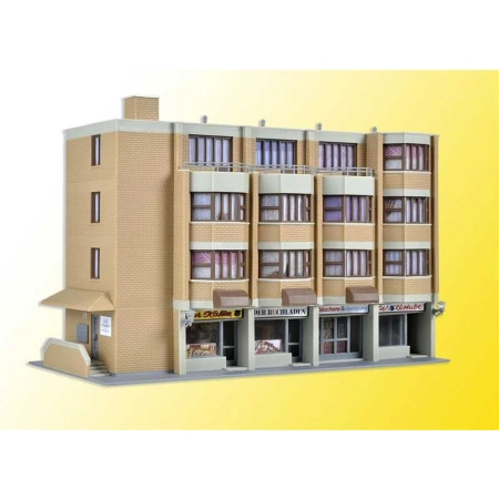 Kibri 38222 - Apartamentowiec ze sklepami