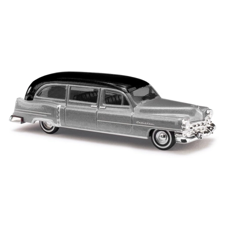 Busch 43480 - Cadillac '52 Station Wagon 'Metallica' Silber, 1952