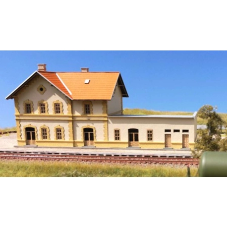 Igra 192007 - Dworzec kolejowy Rajec, 74 x 168 x 69 mm