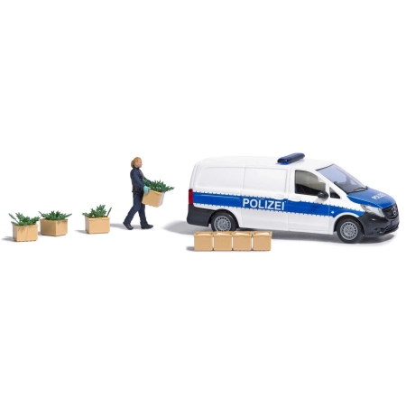 Busch 79870 - Zestaw akcji: Napad na konopie