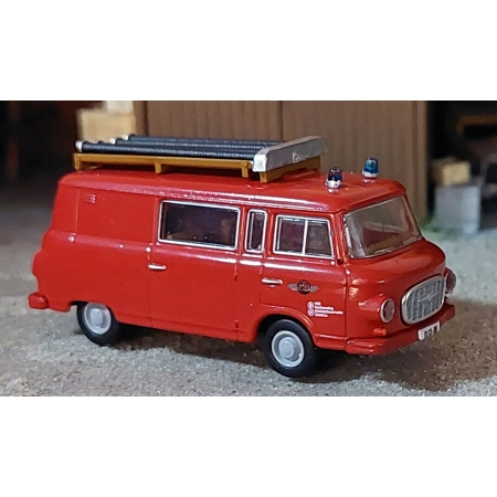 Brekina 03-417 - IFA Barkas B 1000 KLF „Feuerwehr Sachsenring”