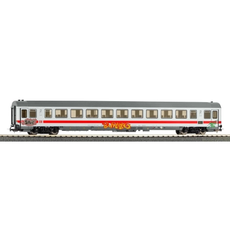 Piko 58848 - Wagon pasażerski Bpmz 284, 2. klasa z graffiti, DBAG, Ep.VI