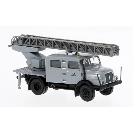 Brekina 71768 - IFA S 4000-1 Doka DL 25, Deutsche Post, 1965