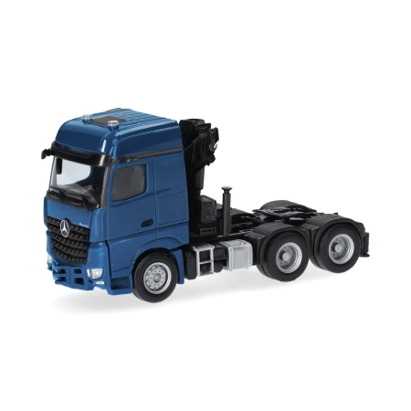 Herpa 318747 - Mercedes-Benz Arocs 18 Bigspace Zugmaschine 3achs mit Ladekran (6x4), enzianblau