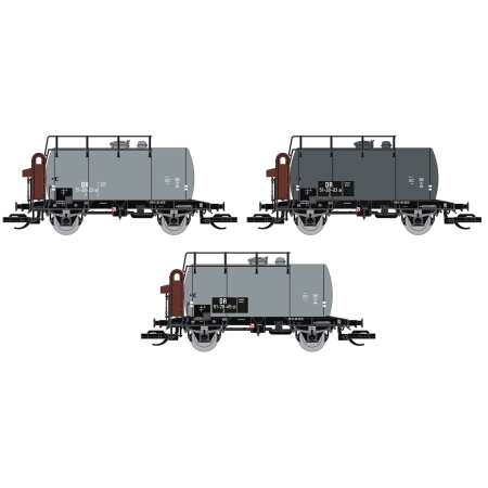 Saxonia 120112-2 - Zestaw 3 wagonów cystern „Deutz” DR, Ep.III