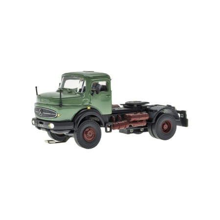 Viessmann 8155 - CarMotion MB 2-osiowa ciężarówka, model podstawowy, funkcjonalny