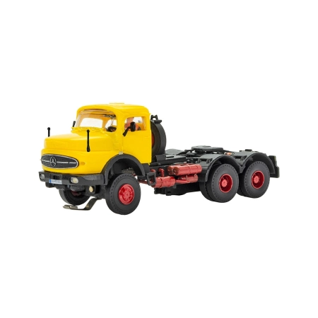 Viessmann 8016 - CarMotion MB ciągnik z okrągłą maską, model funkcjonalny