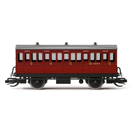 Hornby TT4060 - Wagon pasażerski 3rd Class, BR, Ep.III