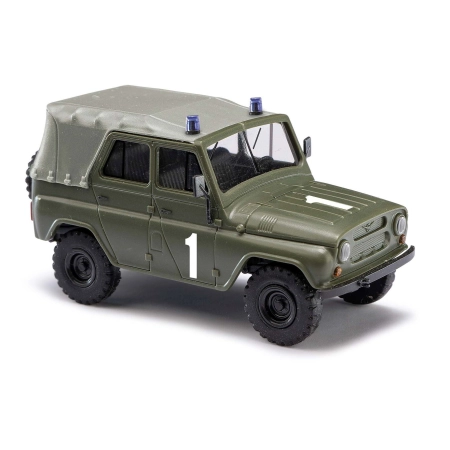 Busch 52120 - UAZ 469 armia niemiecka, rok produkcji 1972