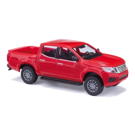 Busch 53700 - Nissan Navara czerwony, 2015 r.