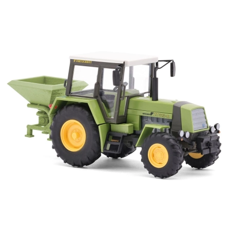 Busch 50424 - Ciągnik Fortschritt ZT 323 A, rok 1984