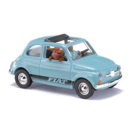 Busch 48735 - Fiat 500 z kierowcą i psem, 1965 r.