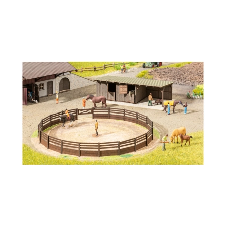 Noch 66717 - micro-motion Arena jeździecka z boksami dla koni.