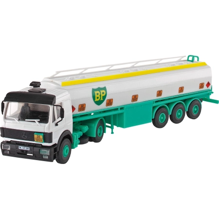 Kibri 14670 - MB ciągnik z cysterną do paliwa BP