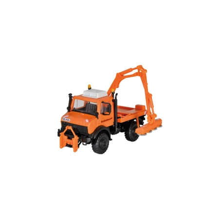 Kibri 15004 - Unimog z osprzętem do koszenia trawy