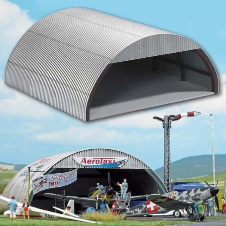 Busch 1408 - Hangar na samoloty, 150 x 145 mm, wys. 65 mm