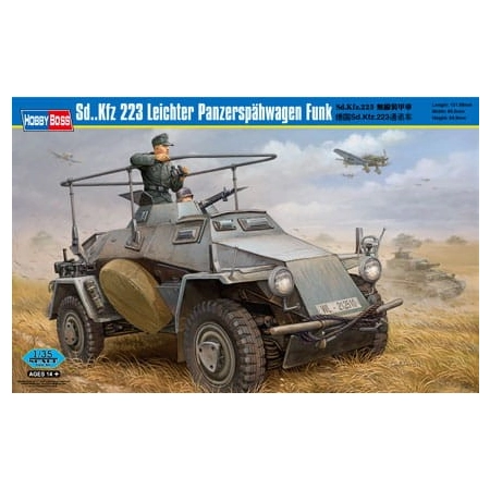 HOBBY BOSS 82443 - Sd.Kfz. 223 Leichter Panzerspahwagen Funk - 1:35