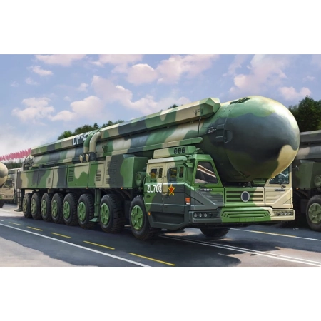 HOBBY BOSS 82963 - Dongfeng-41 ICBM - 1:72