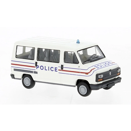 Brekina 34914 - Peugeot J5 'Police'