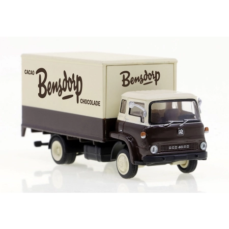 Brekina 35919 - Bedford TK Koffer, Bensdorp Chocolade (NL), 1971