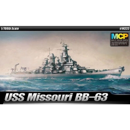Academy 14222 - BB-63 USS Missouri 1:700