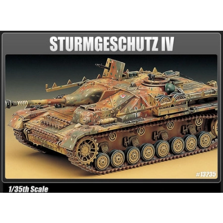 Academy 13235 Sturmgeschutz IV 1:35