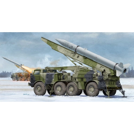 TRUMPETER 01025 - Wyrzutnia rakiet 9P113 TEL w/9M21 z pociskiem 9K52 Luna-M - 1:35