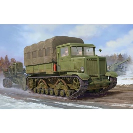 TRUMPETER 01573 - Ciągnik artyleryjski Voroshilovets - 1:35