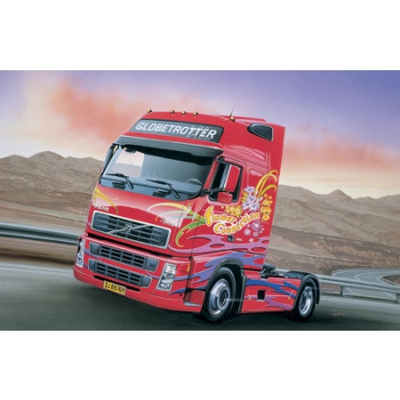Italeri 3821 - Volvo FH 16 Globetrotter XL