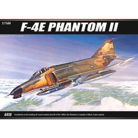 Academy 12605 - F-4E Phantom II 1:144.